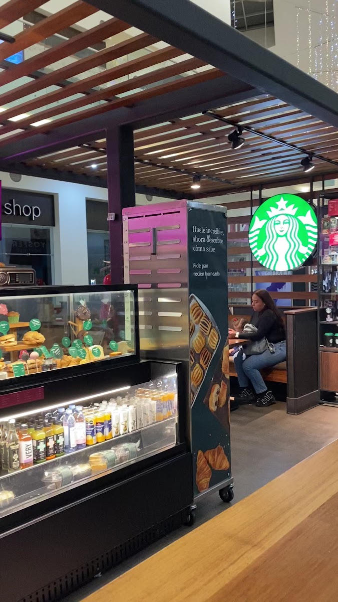 Starbucks Plaza Cibeles