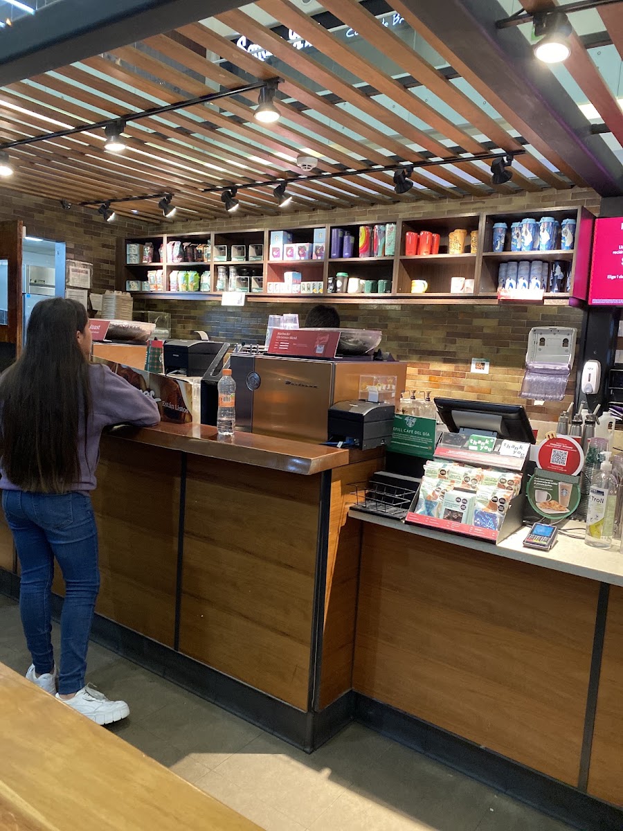 Starbucks Plaza Cibeles