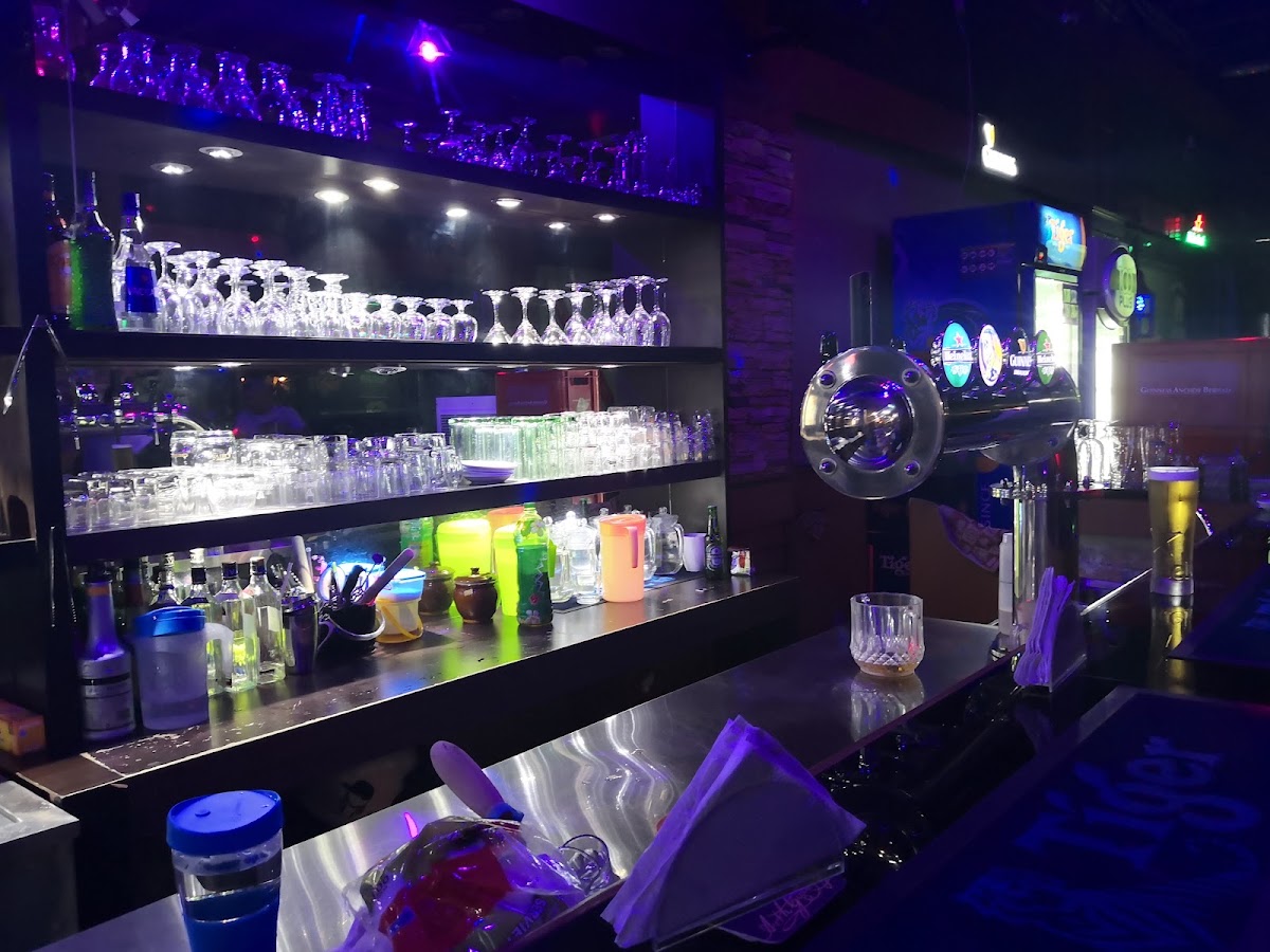 BEER TELLER CAFE