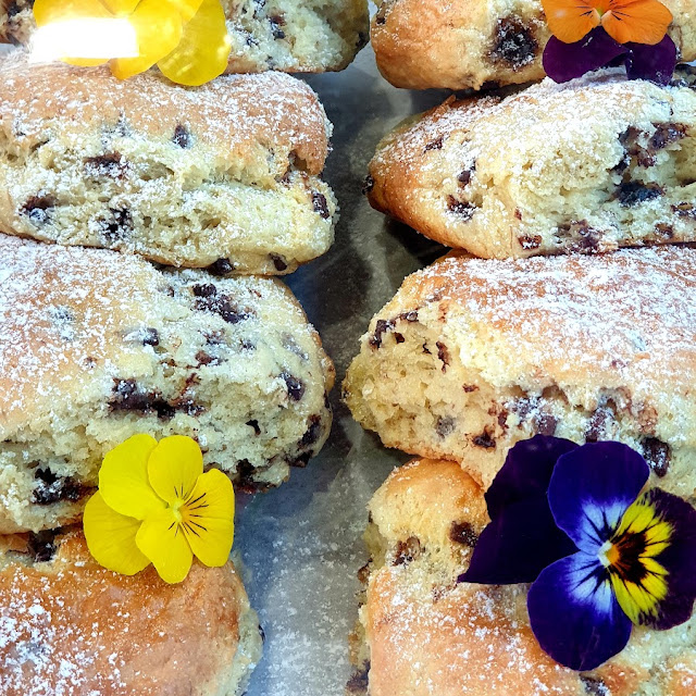 Banana and Chocolate Chip Scone