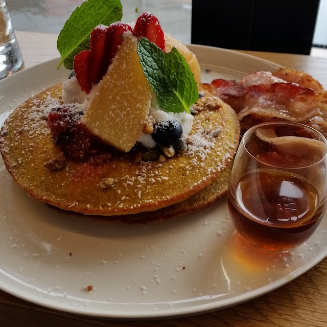 Matcha Strawberry Hotcake