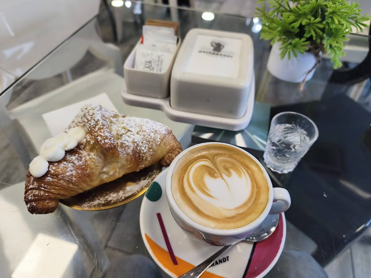 La Plaza Cafè