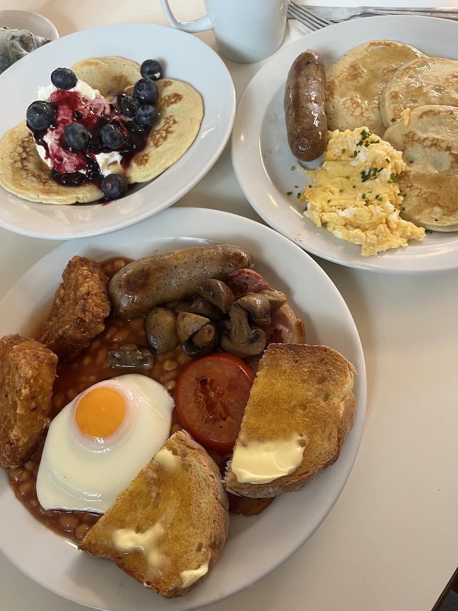Rise and Dine Cafe