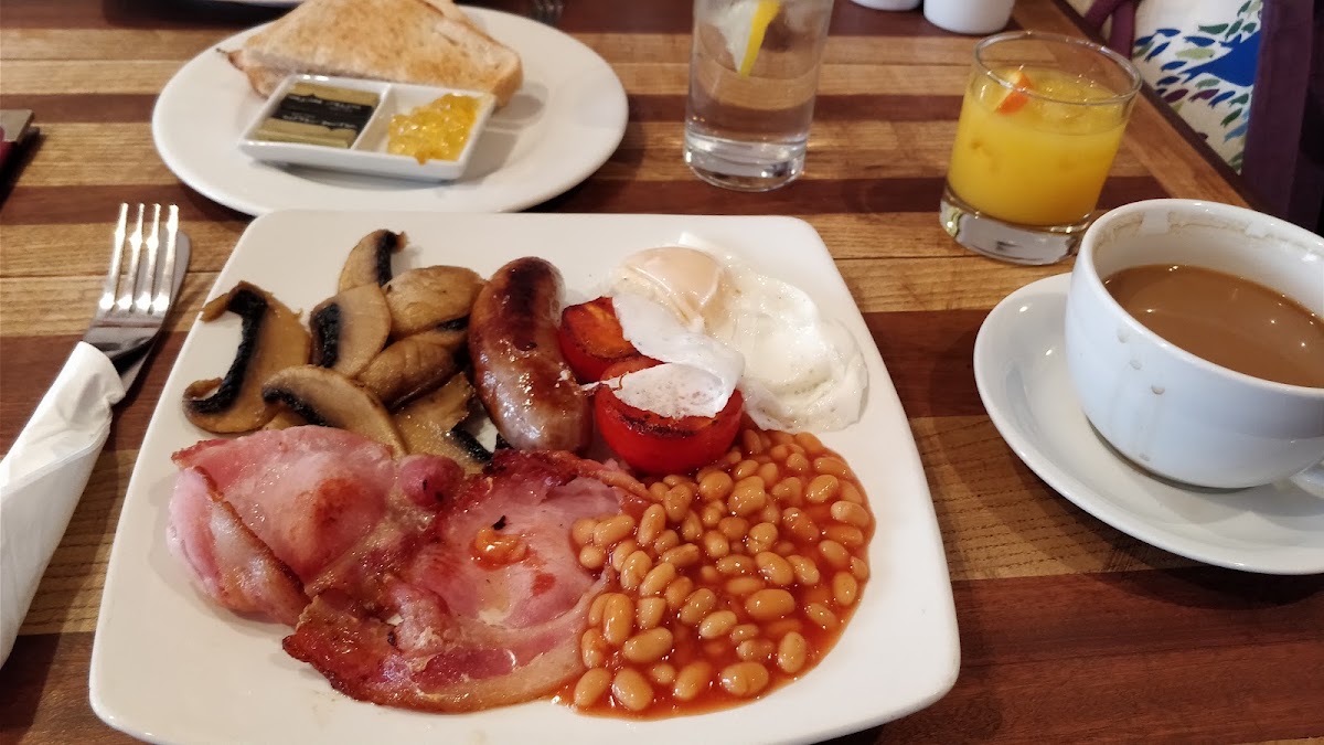Crabtrees Cafe Bar