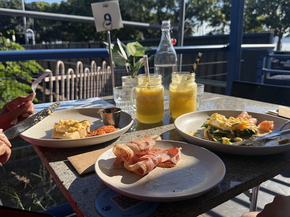 Strand View Cafe