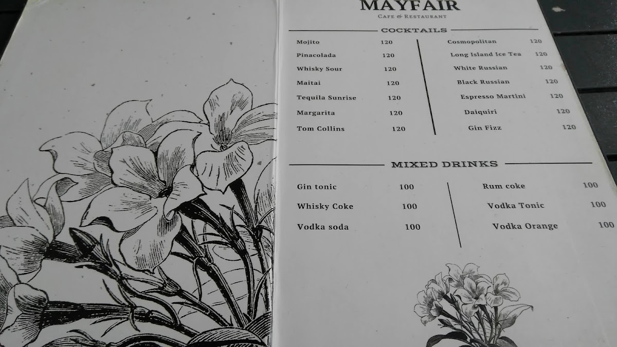 Cafe de Mayfair menu board