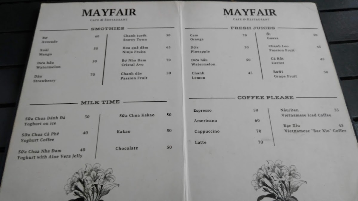 Cafe de Mayfair menu board