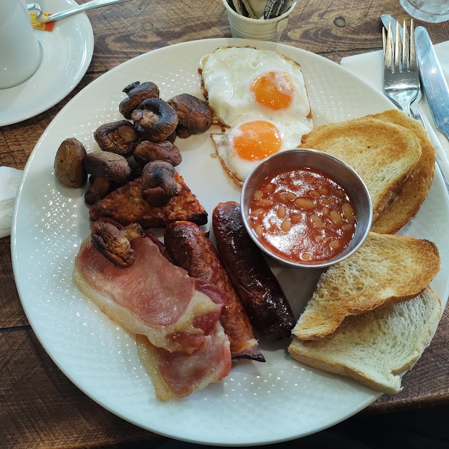 English Breakfast