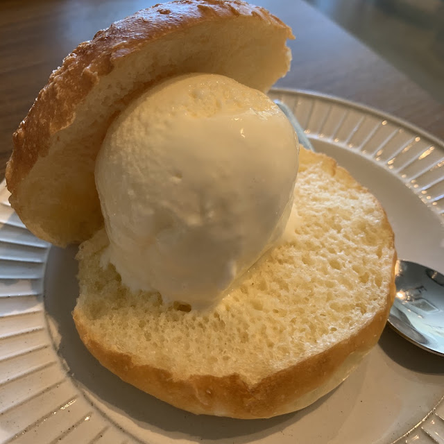 塩パンアイス