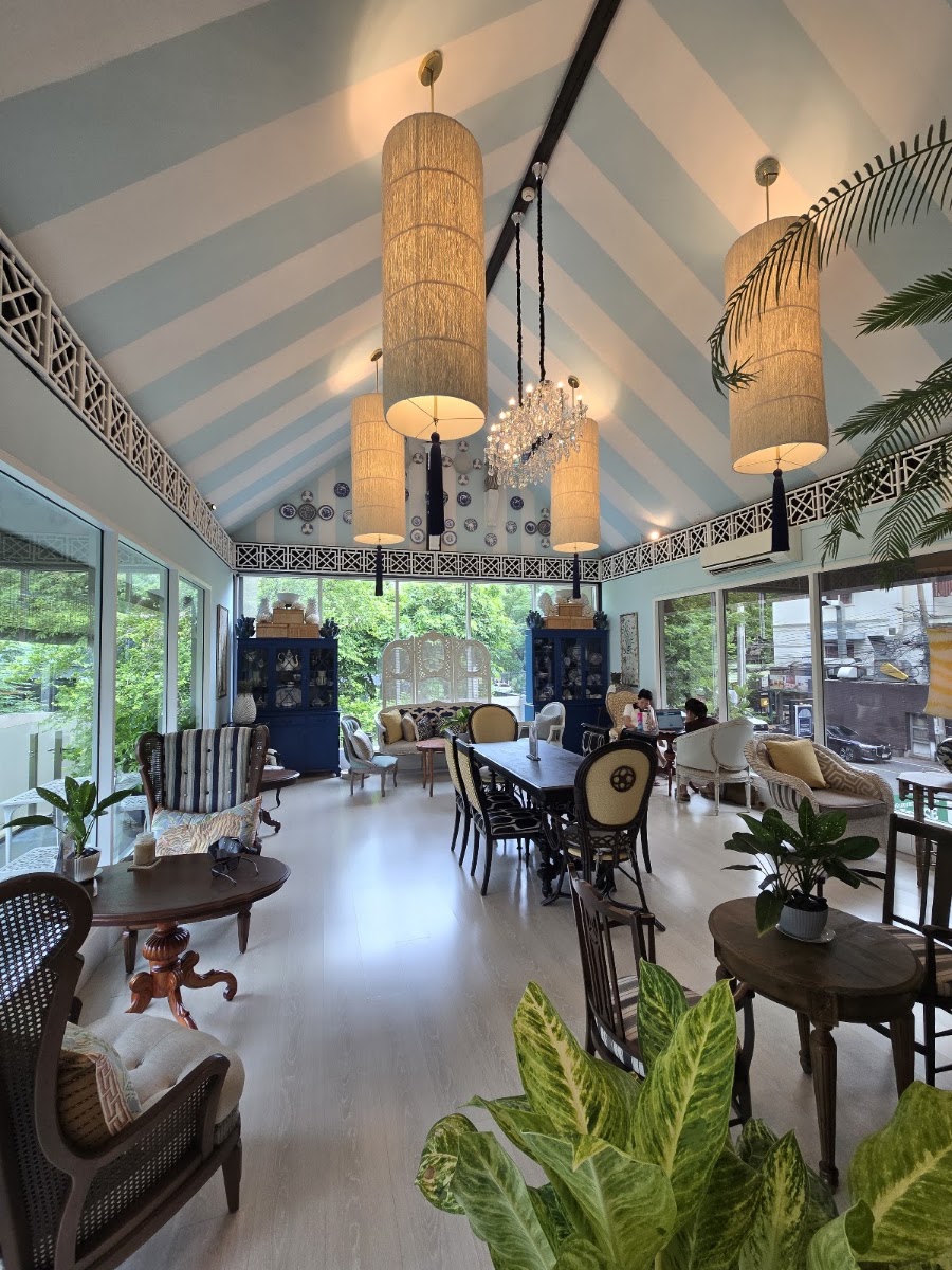 Insomnia Coffee House