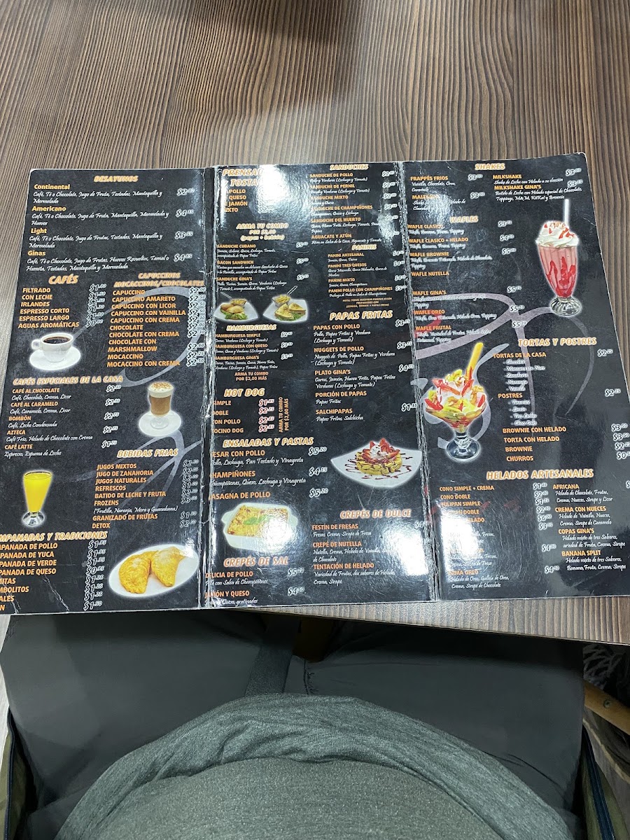 Gina's Café De La Casa menu board