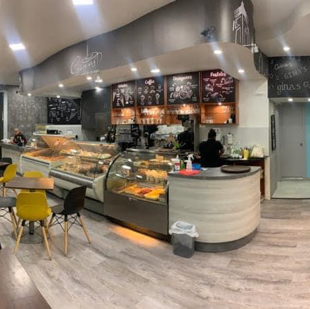 Gina's Café De La Casa