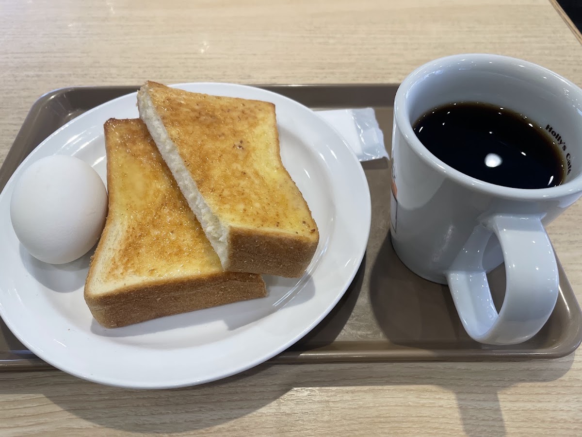Holly’s Café - Nishinomiya Station