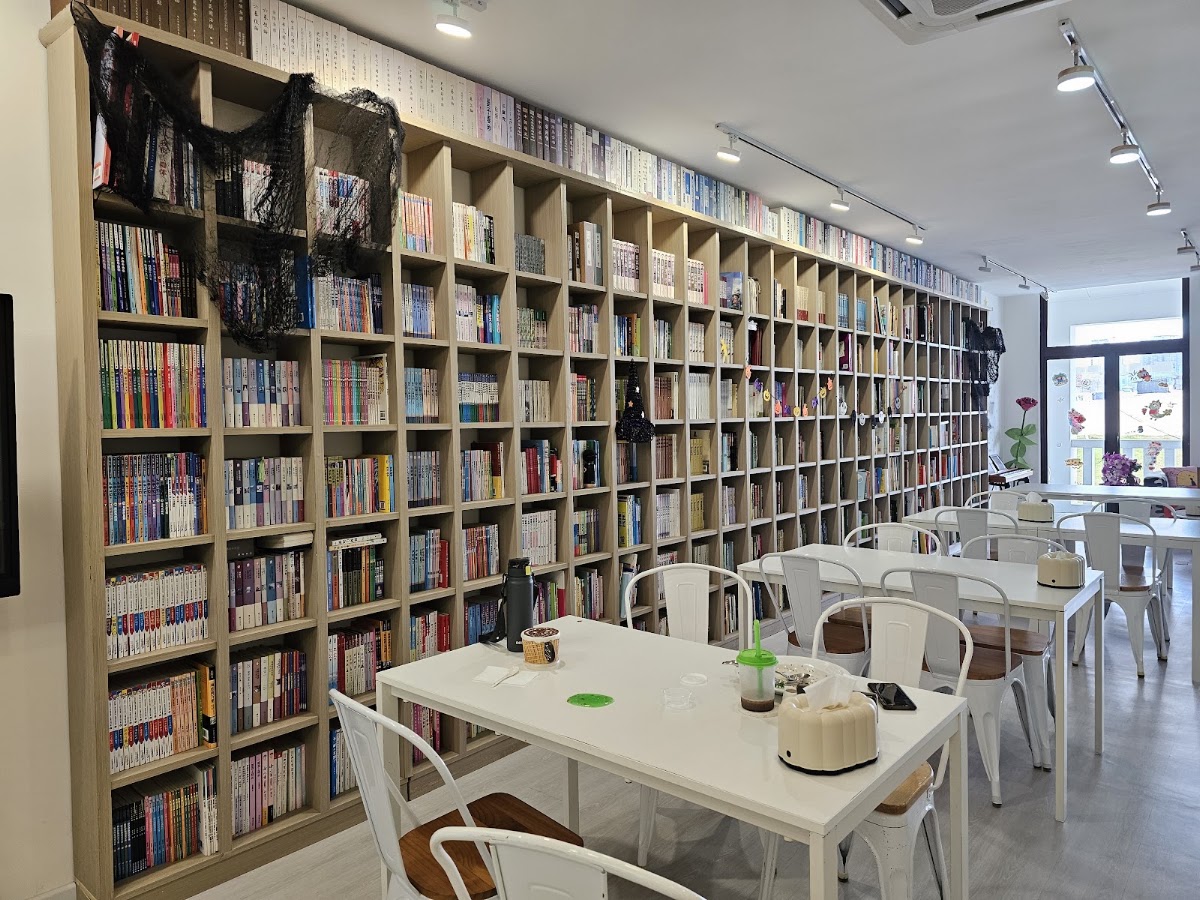 Le Petit Prince Book Cafe 小王子书房(The little prince)