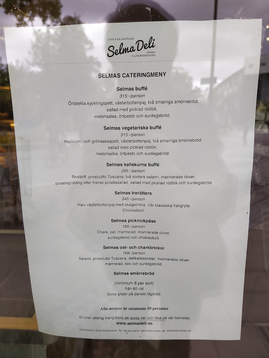 Selma Deli menu board