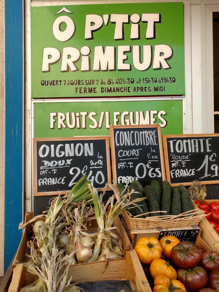 Café Du Boulevard menu board