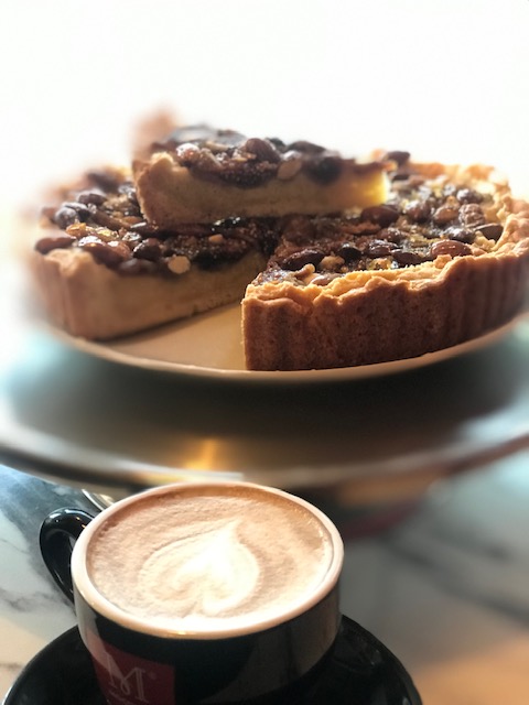 Le Cafe on St George