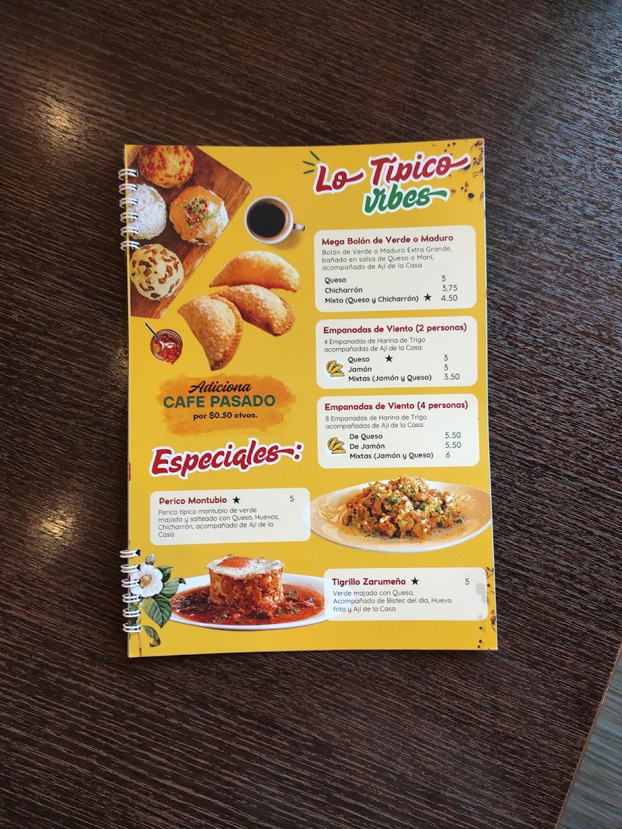PLAZA BOLIVAR CAFE menu board