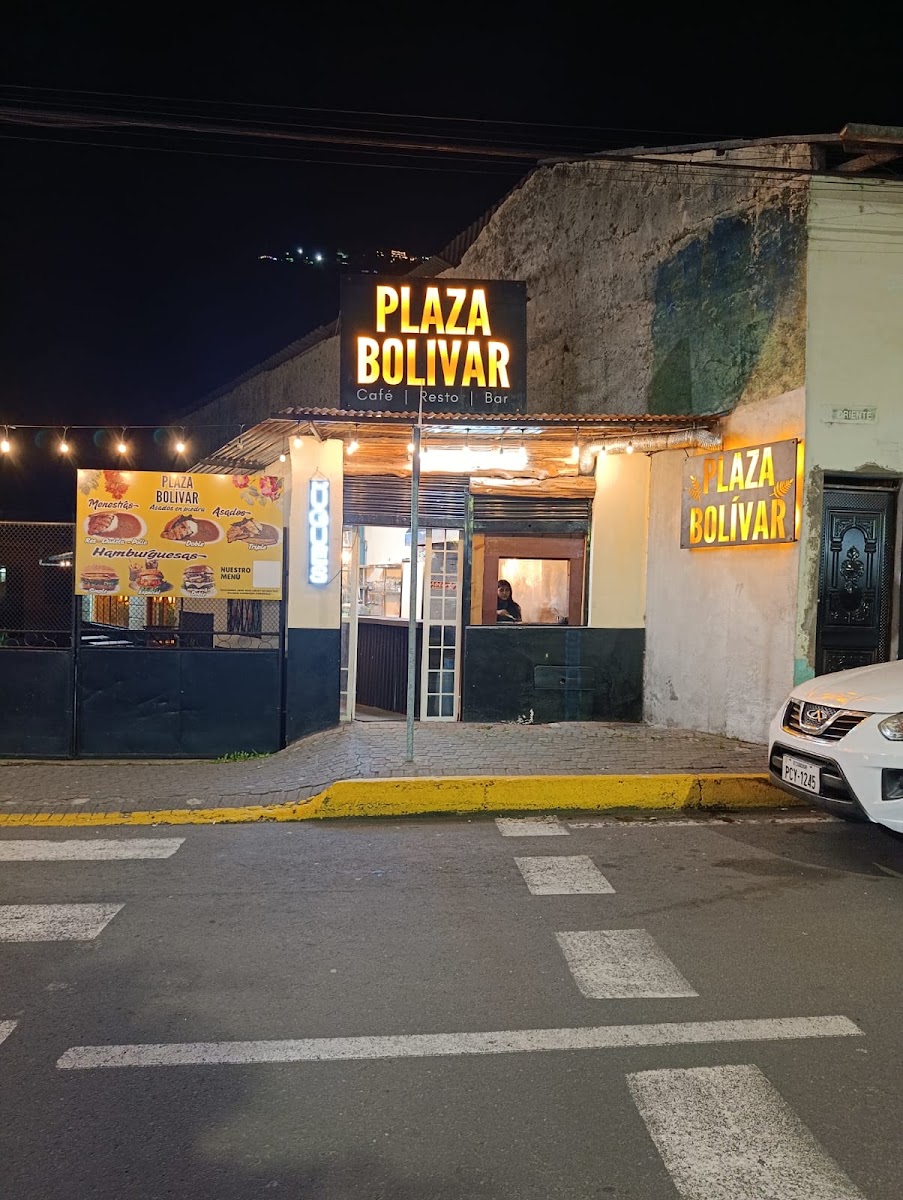 PLAZA BOLIVAR CAFE