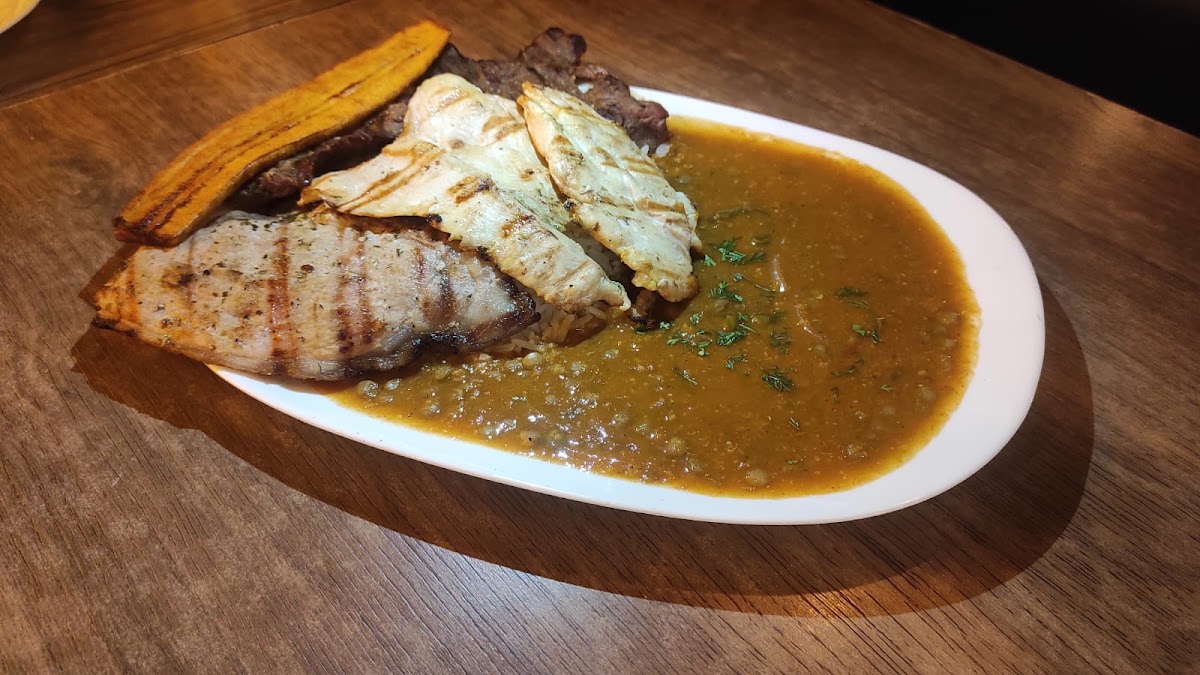 PLAZA BOLIVAR CAFE