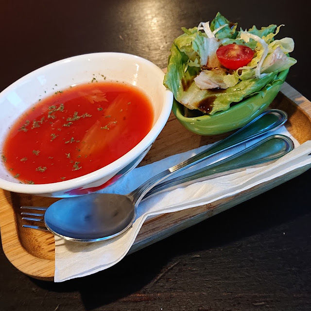 沙拉 菜湯