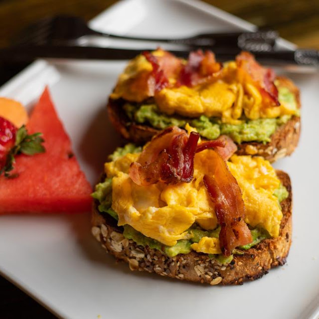 Egg Bacon & Avocado