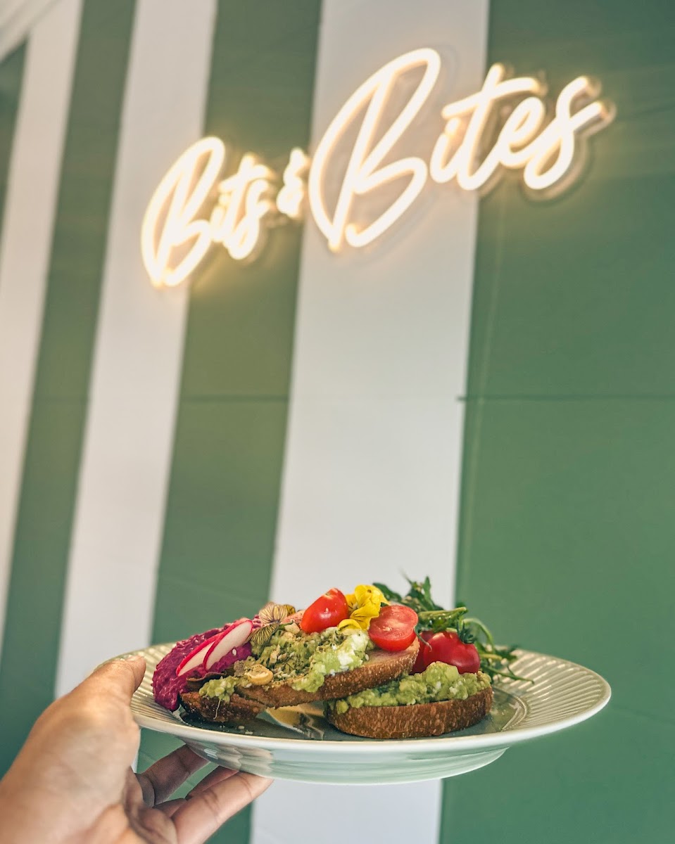 Café Bits & Bites