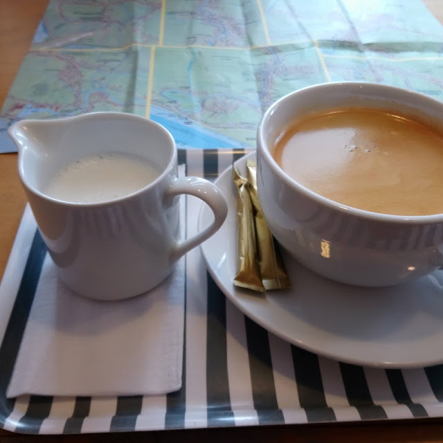 Großer Milchkaffee