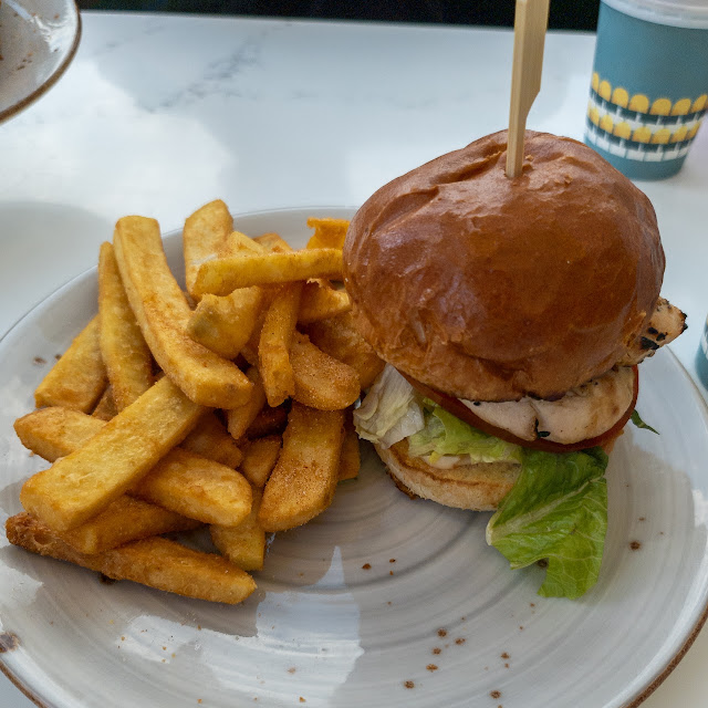 Chicken Peri Peri Burger