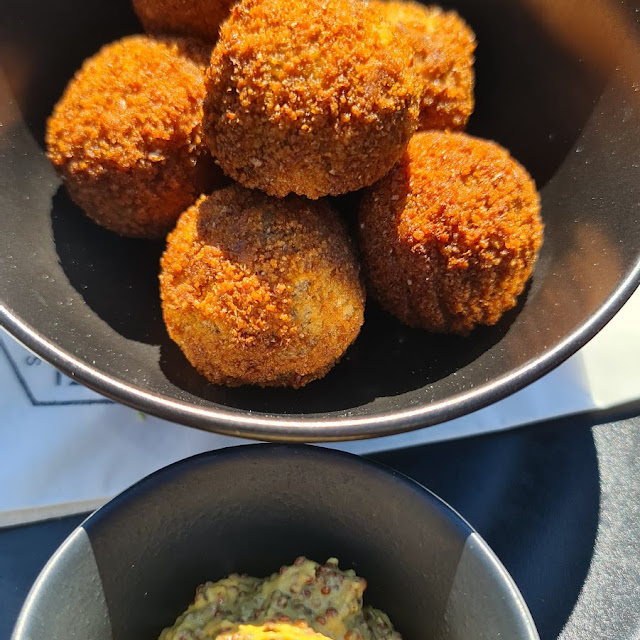 Bitterballen