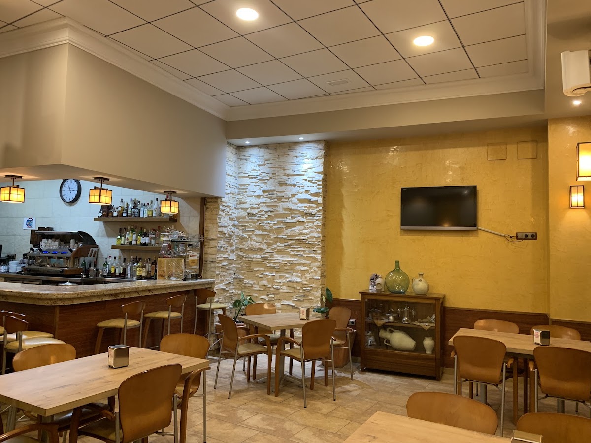 CAFETERIA Gaudí