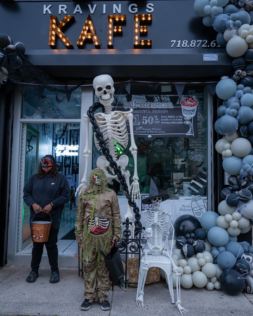Kravings Kafe 2D