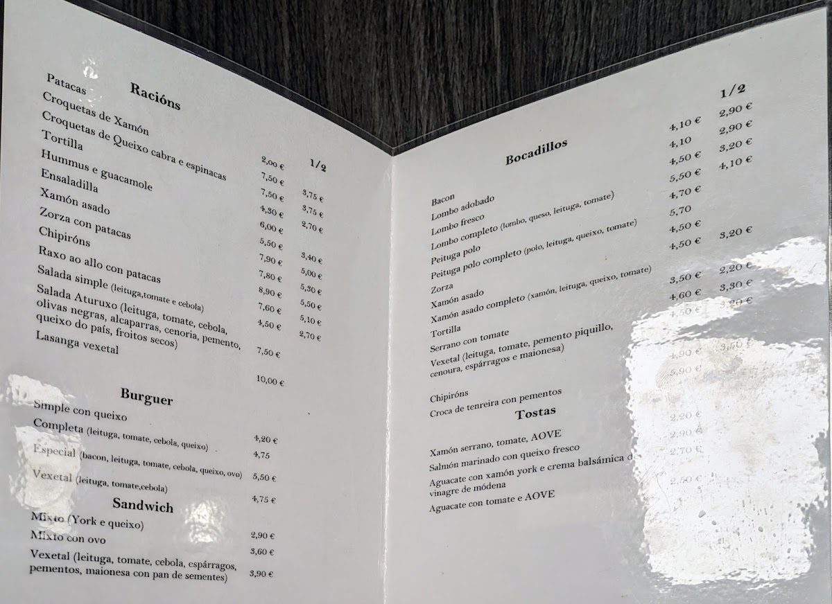 Café Aturuxo menu board