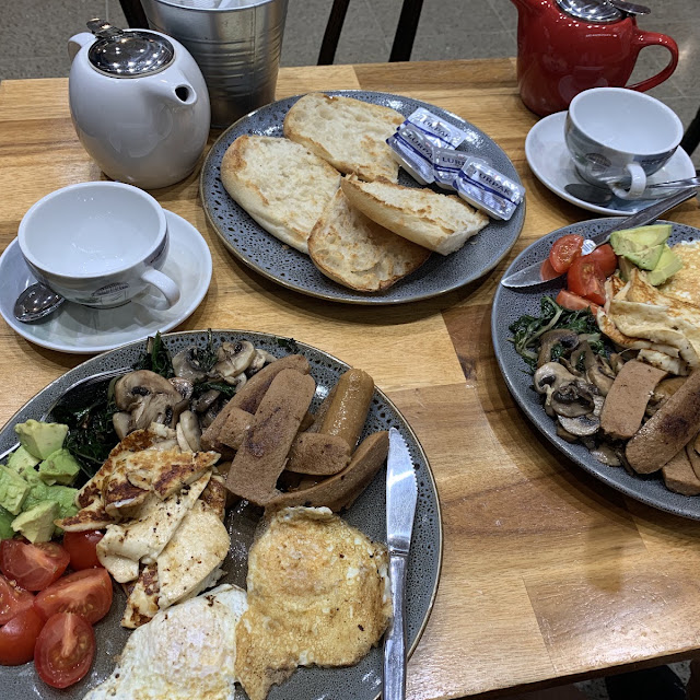 Big Breakfast