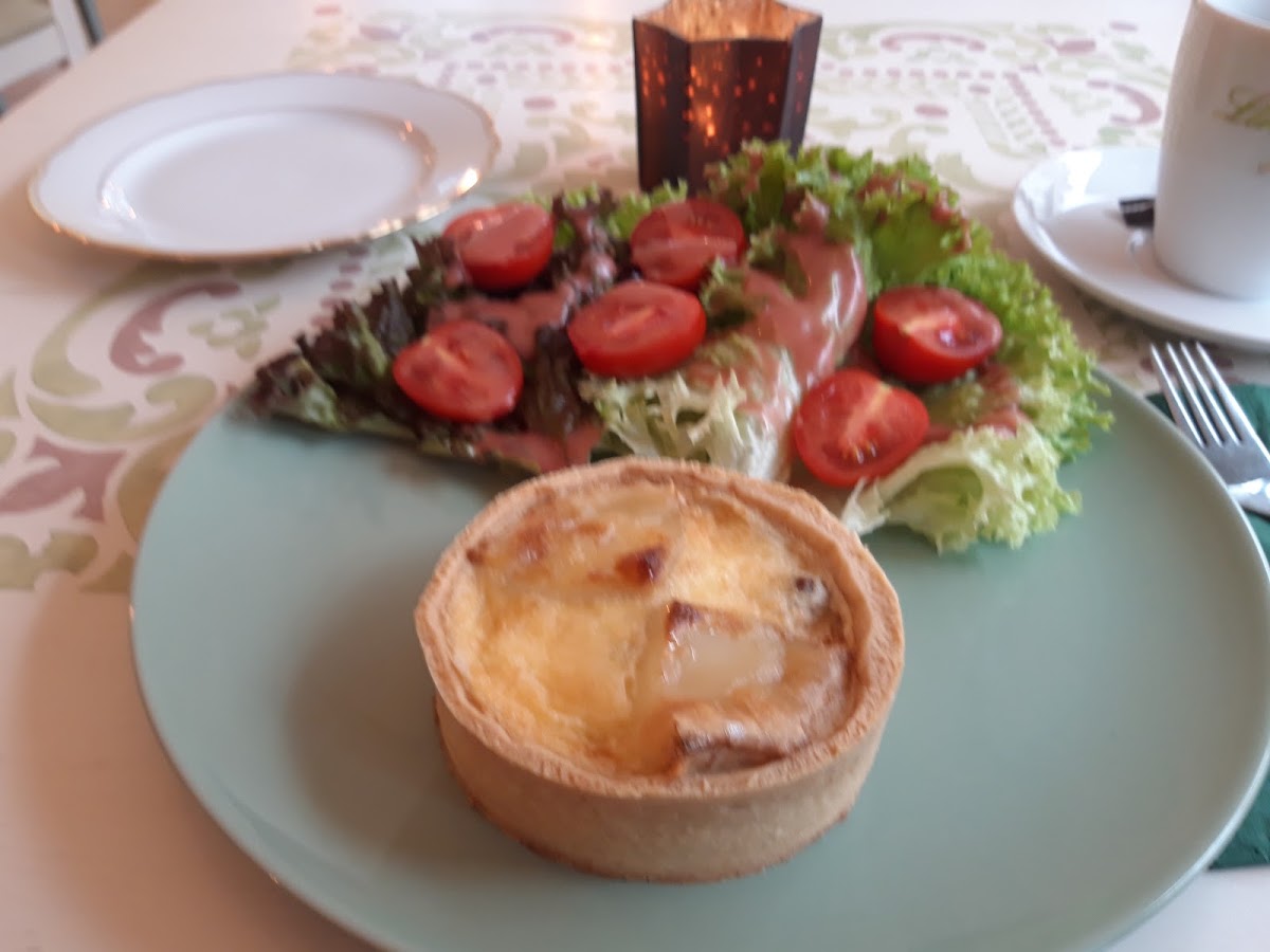 Tarte Café & Bistro