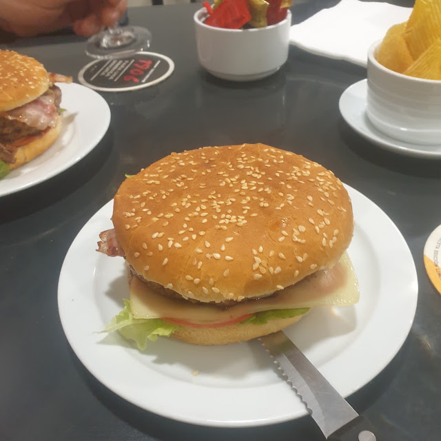 Hamburguesa Especial Mundy