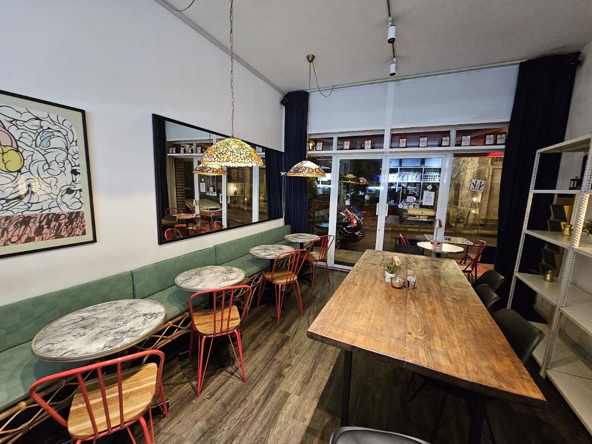 Bardel Café