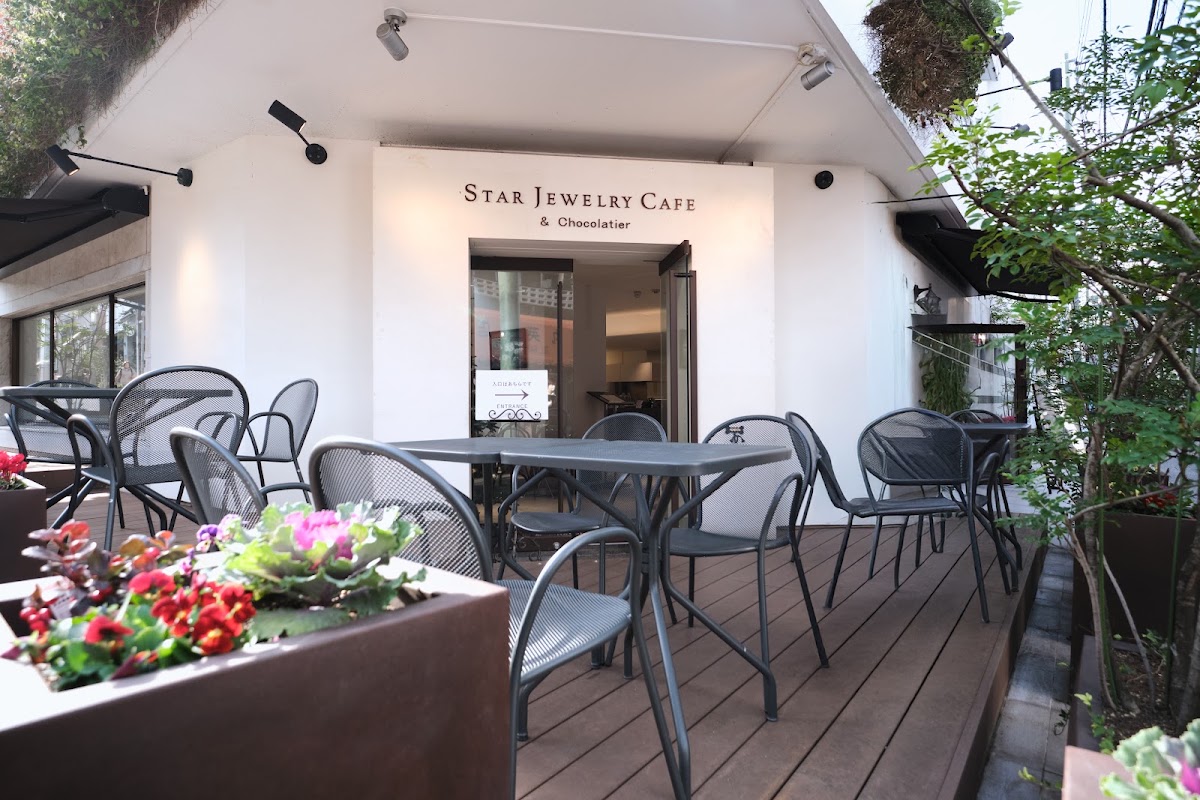 STAR JEWELRY CAFE & Chocolatier