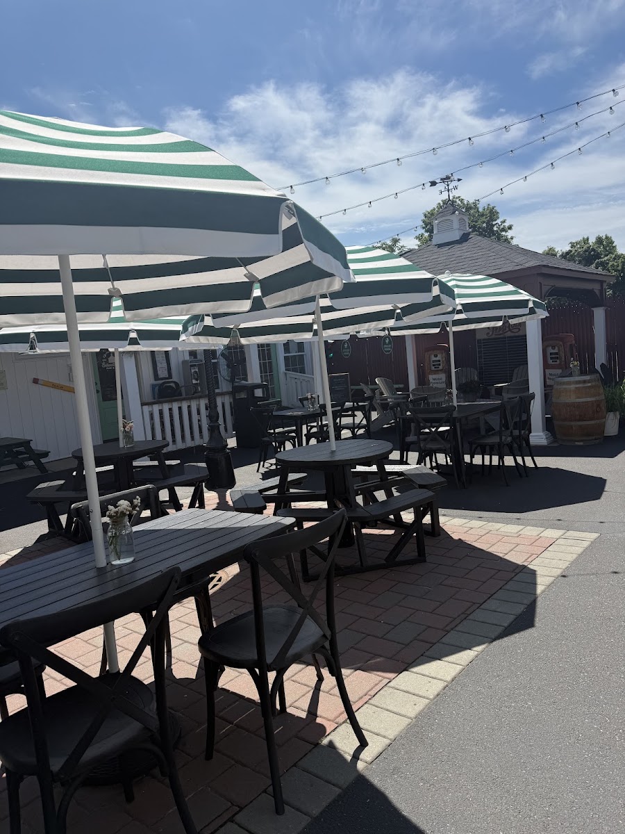 Elise's Niece's Cafe
