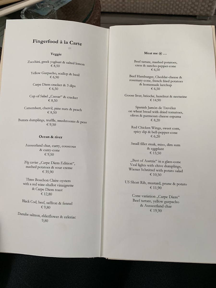 Carpe Diem Lounge-Café menu board