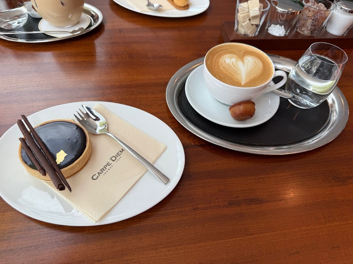 Carpe Diem Lounge-Café