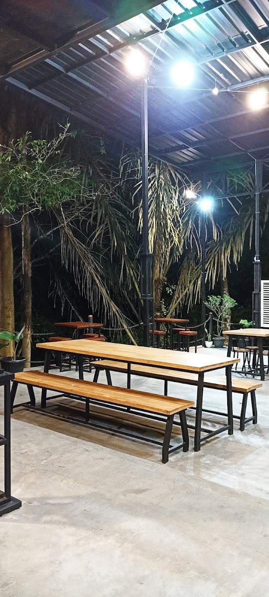 BADOENSANAK EATERY