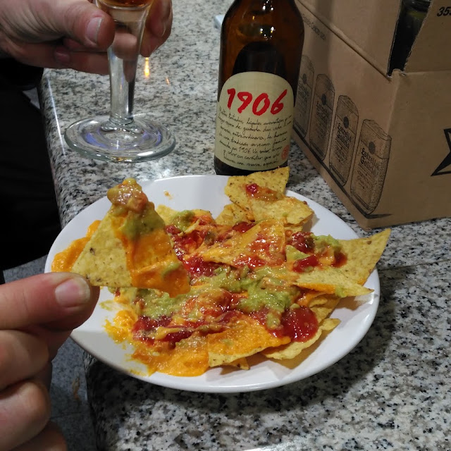 Nachos Con Guacamole