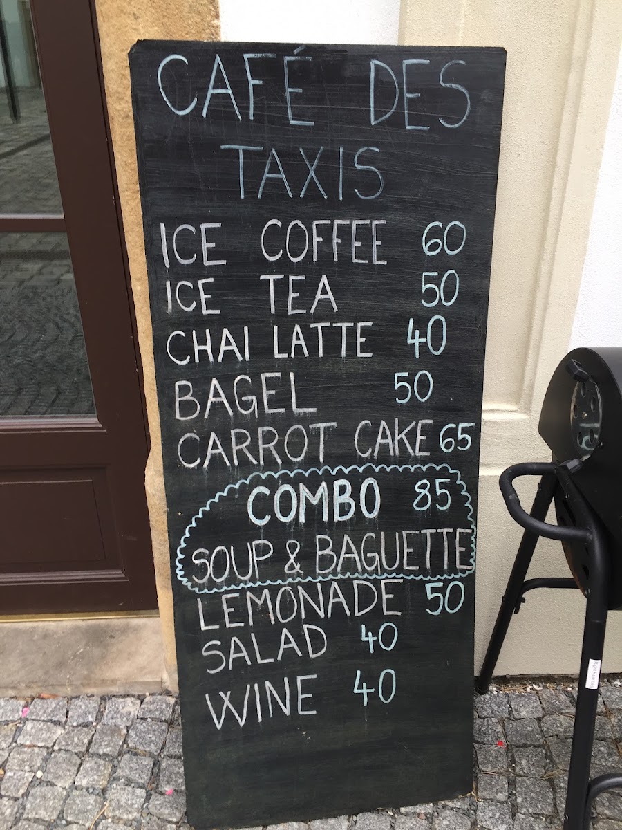 Cafe des Taxis menu board