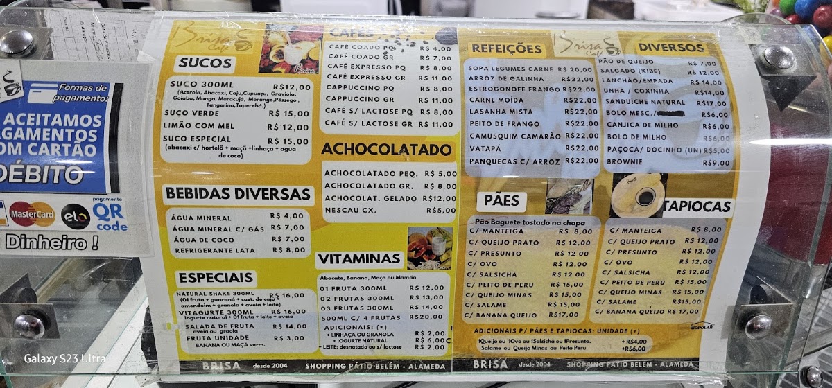 Brisa Café menu board