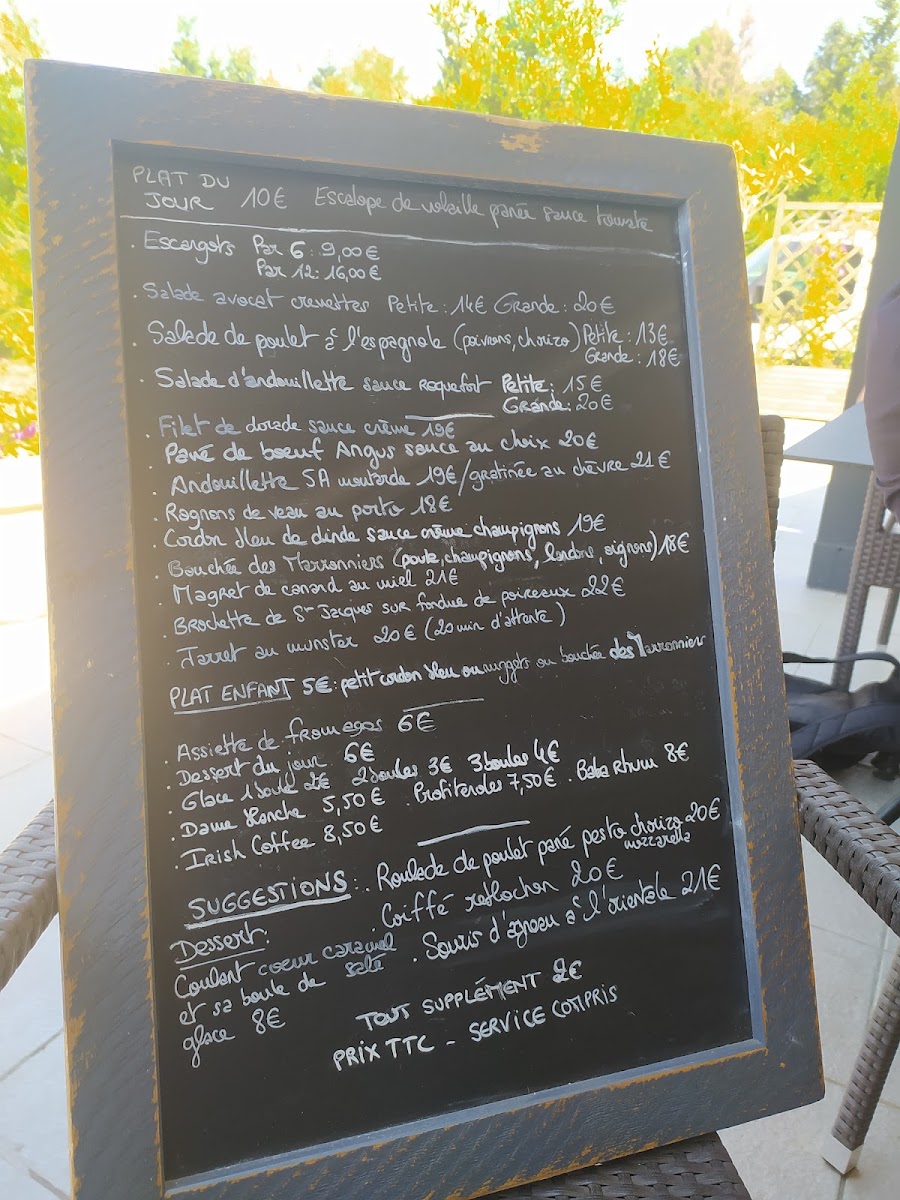 Café Restaurant des 2 Marronniers malling menu board
