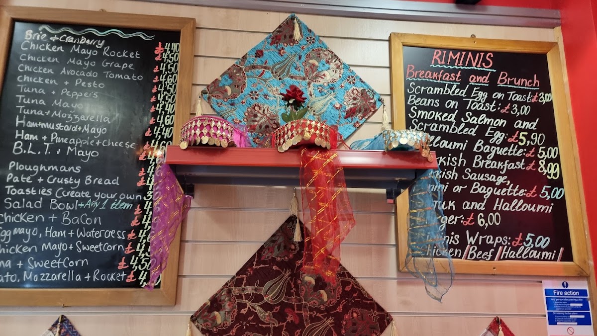 Riminis Café menu board