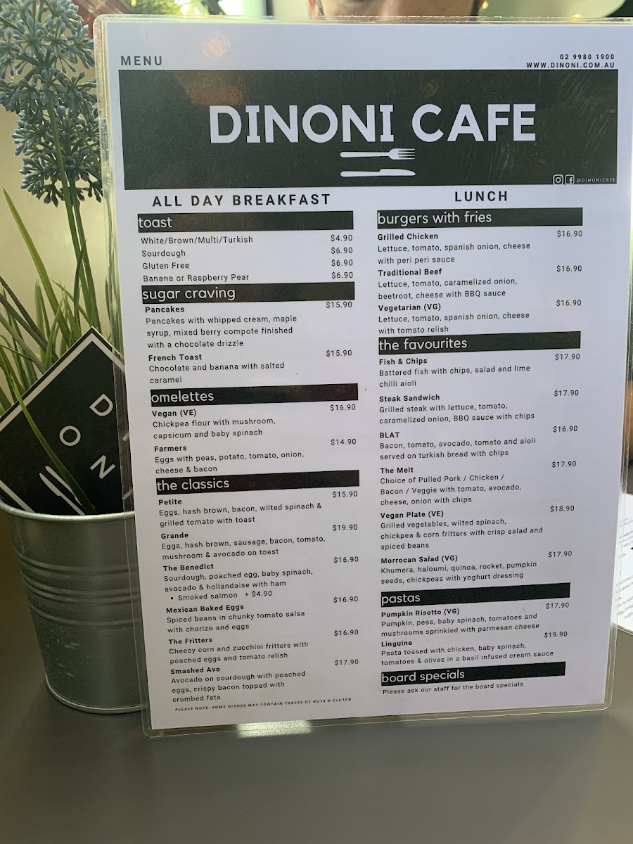 Dinoni Cafe menu board