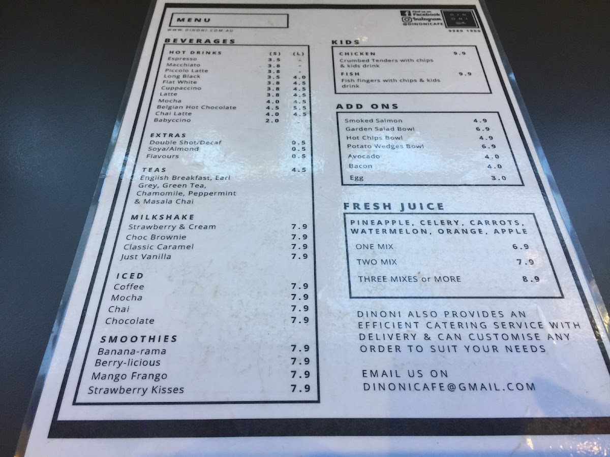 Dinoni Cafe menu board