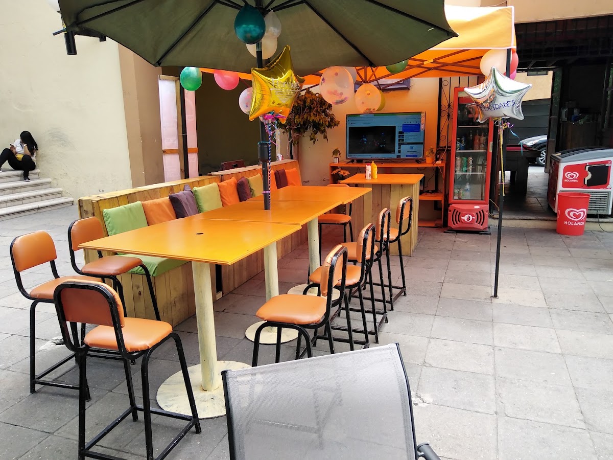 Entre Aromas & café